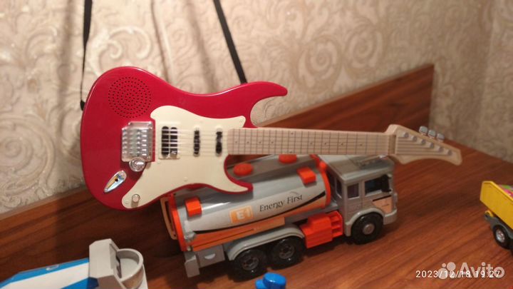 Гитара детская