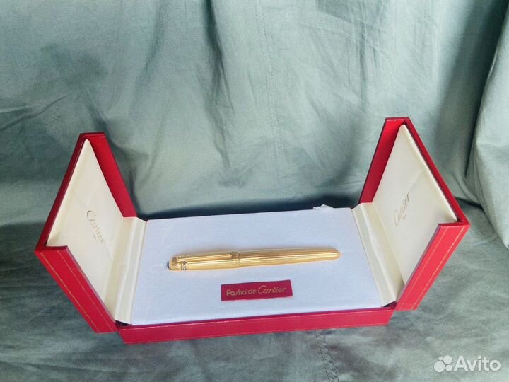 Коллекционная ручка Cartier Pasha