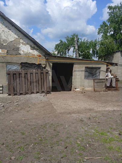 Дом 15 м² на участке 100 сот.