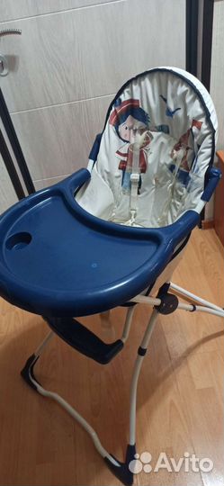Стульчик для кормления