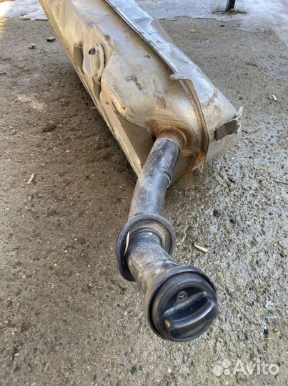 Топливный бак Mercedes w210