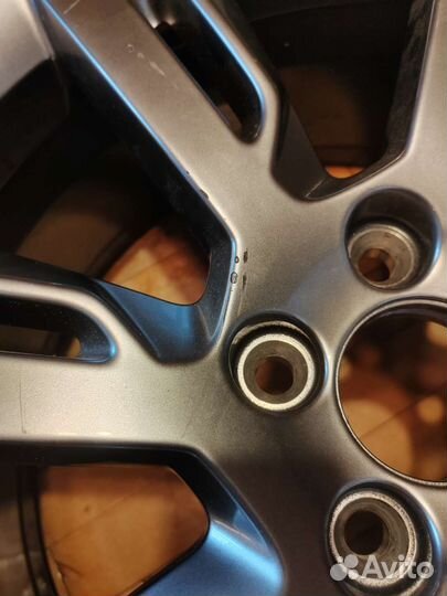 Диск колёсный Volvo S60 R18 оригинал