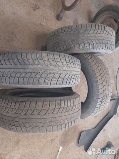 Gislaved Euro Frost 5 215/65 R16