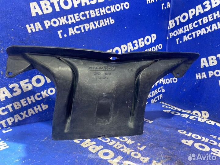 Воздуховод Ford Mondeo 3 седан 2003