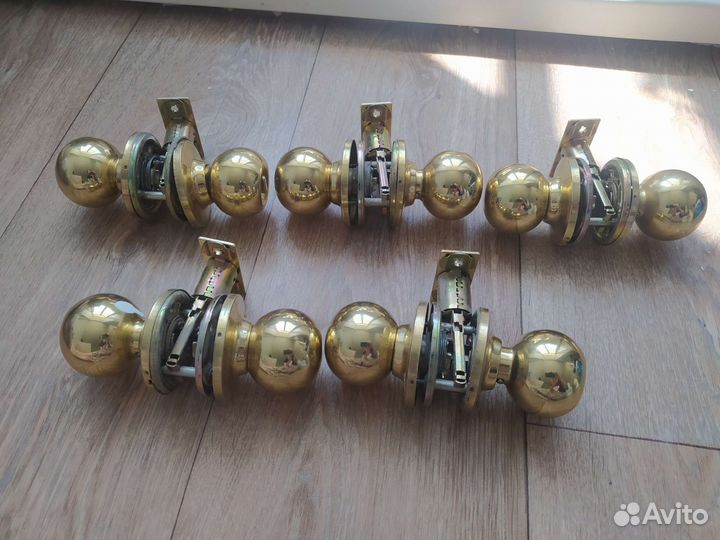 Дверные ручки межкомнатные бу