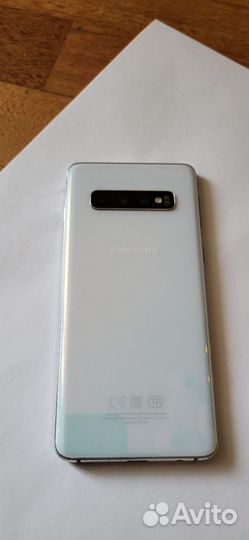 Samsung Galaxy S10, 6/128 ГБ