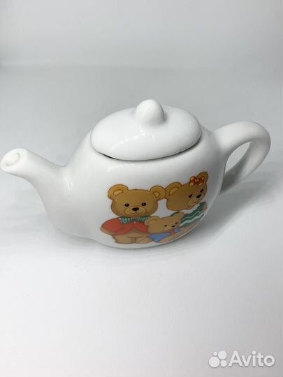 Набор игрушечной посуды. Кукольная посуда