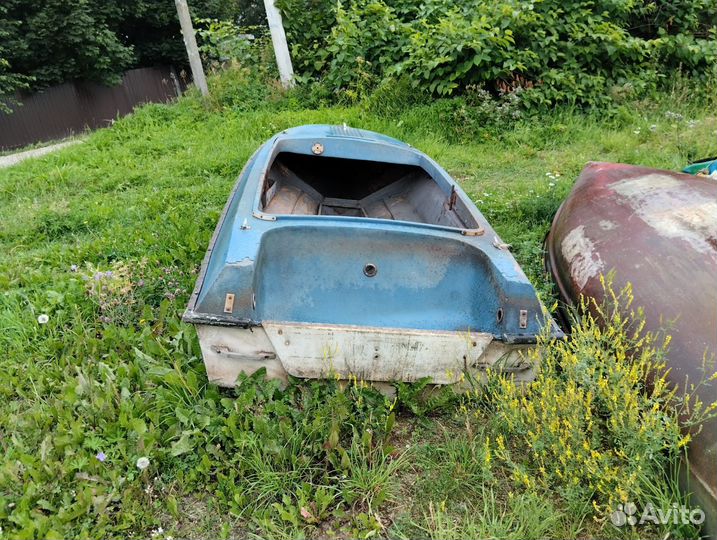 Моторная лодка Ладога