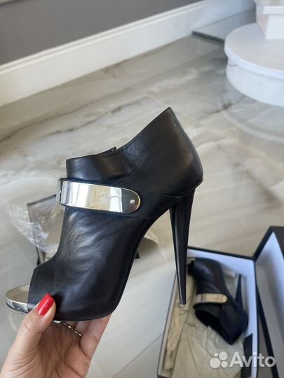 Ботильоны женские 39 размер