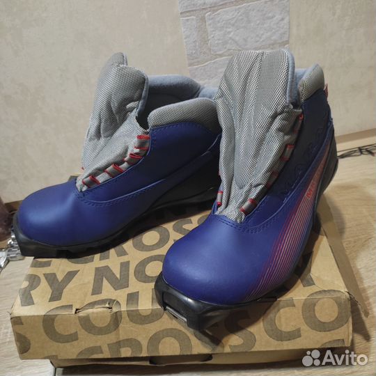 Лыжные ботинки 37 размер