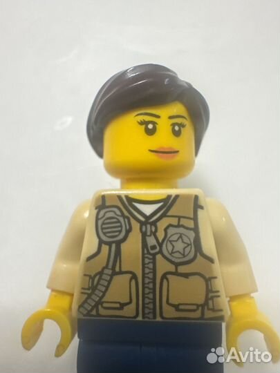 Минифигурка Lego - Officer Female, Vest cty0548