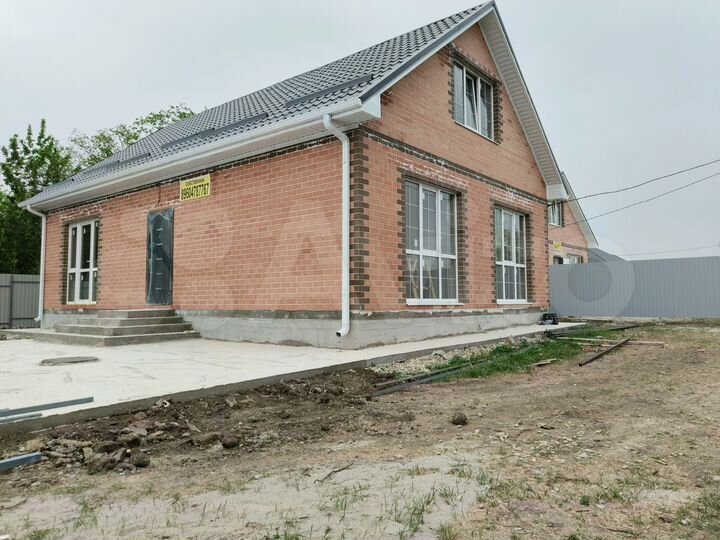 Дом 145 м² на участке 7 сот.