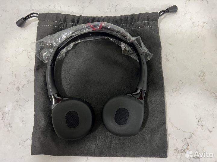 Беспроводные наушники