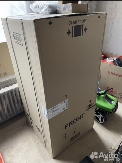 Морозильная камера Bosch GIN41AE20R