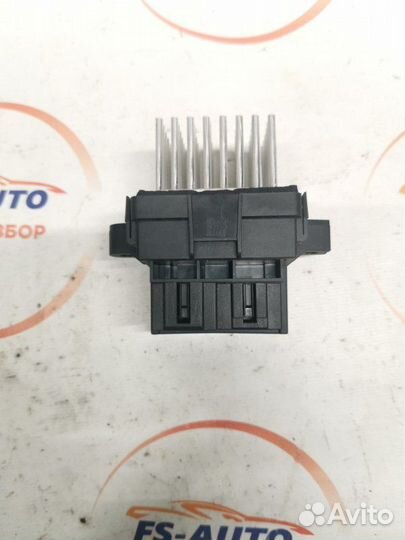 Реостат печки Opel Astra J хетчбэк 1.6 A16XER 115