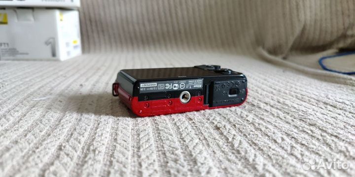 Компактный фотоаппарат Nikon 1