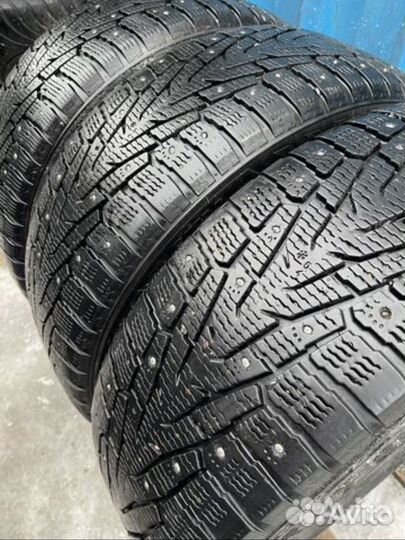 Nokian Tyres Hakkapeliitta 7 SUV 235/55 R18 104T