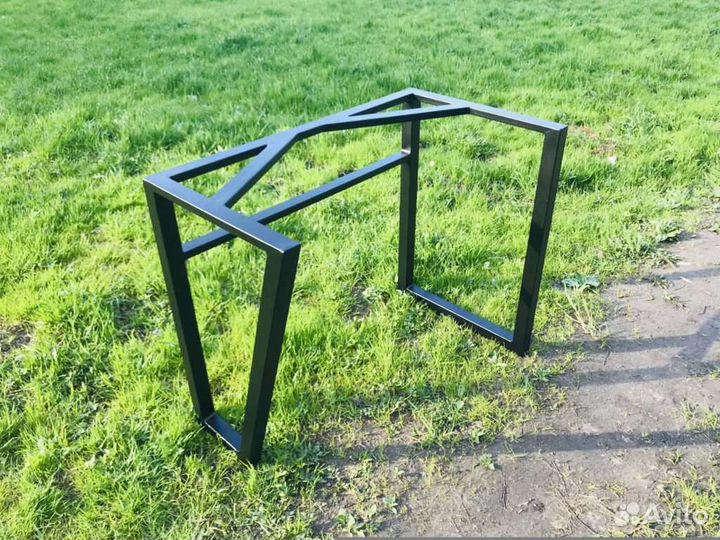 Подстолье металлическое для компьютерного стола