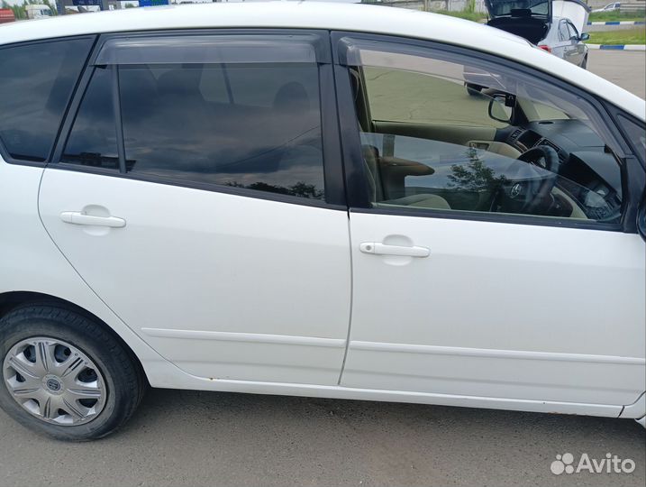 Toyota Corolla Spacio 1.5 AT, 2002, 200 000 км