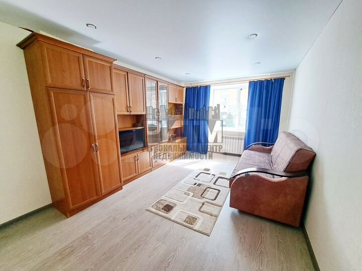 2-к. квартира, 57 м², 3/10 эт.