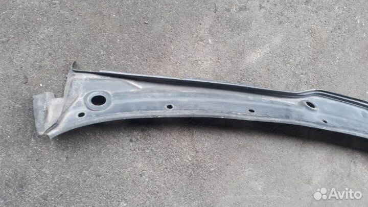 Решетка под лобовое стекло Bmw X5 E53 4.4 2001