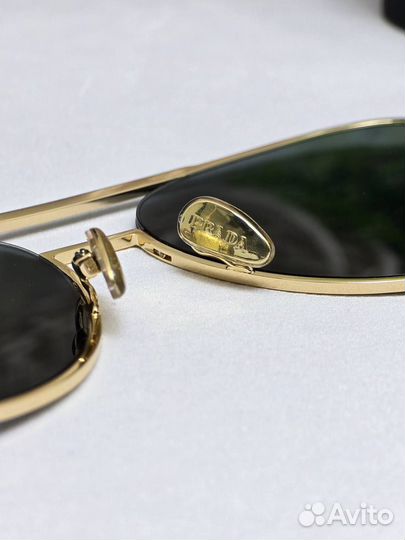 Солнцезащитные очки мужские Prada