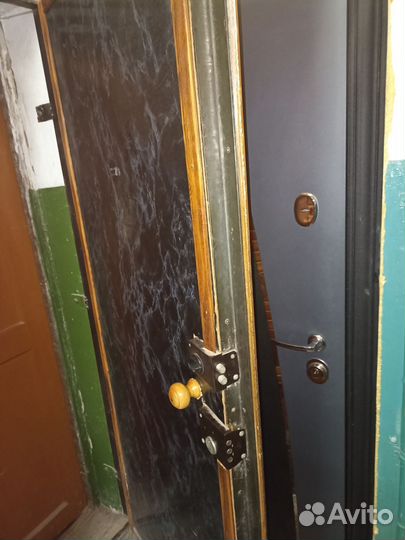 Дверь входная железная бу