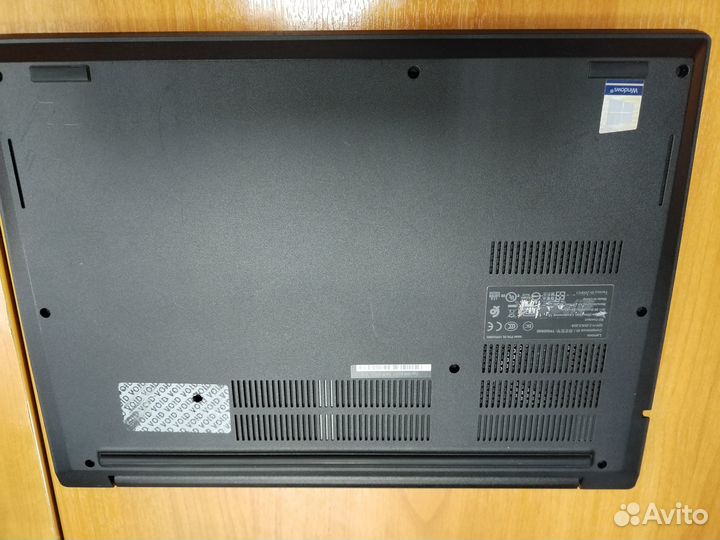 Ноутбук Lenovo E490