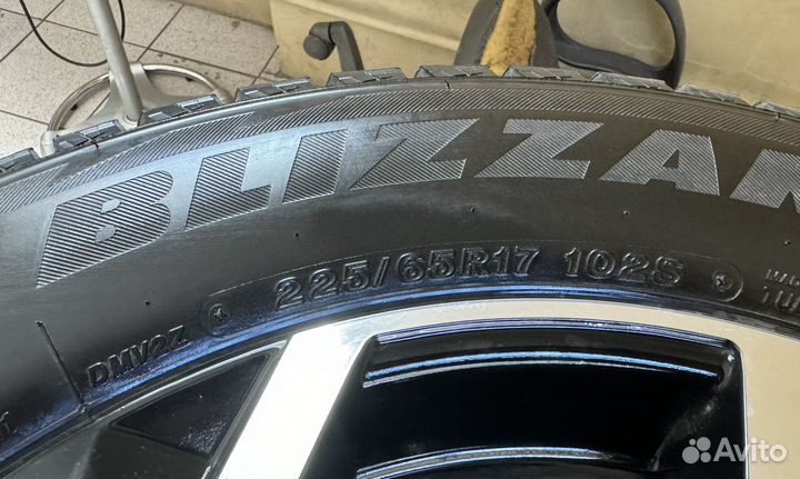 Зимние колеса Bridgestone 225/65/R17