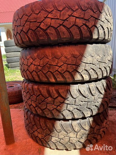 General Tire Grabber X3 215/75 R15 106Q