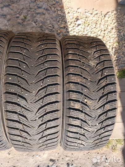 Marshal WinterCraft Ice WI31 205/50 R17 93T