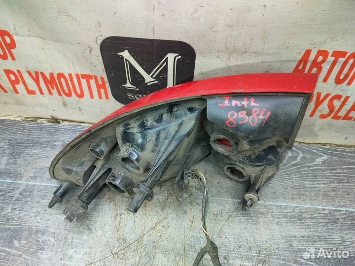 Фонарь задний правый для Dodge Intrepid 2