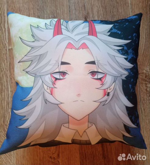 Подушка Genshin Impact