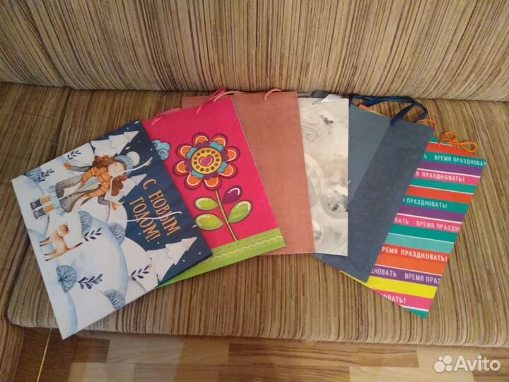 Пакеты подарочные