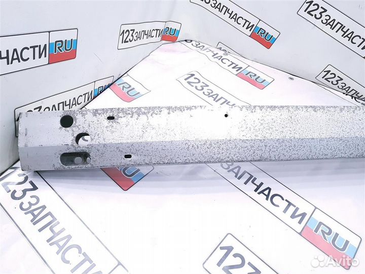 Усилитель переднего бампера Toyota Harrier GSU35W