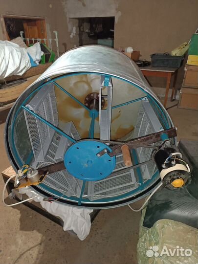 Медогонка 6 рамочная