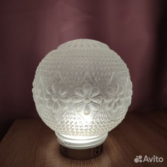 Плафон шар матовое стекло б/у туалет/ванная