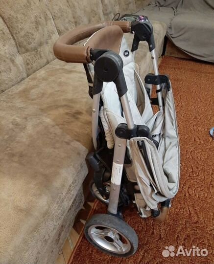 Коляска прогулочная nuovita