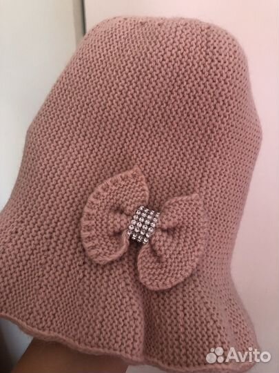 Новая вязанная шапочка на девочку
