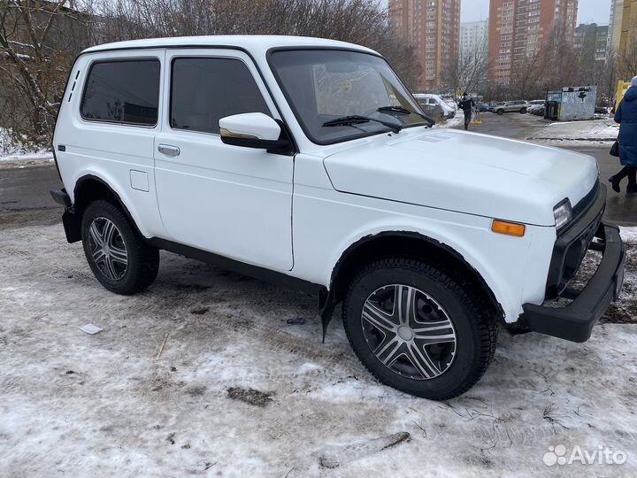 LADA 4x4 (Нива) 1.7 МТ, 2010, 151 000 км