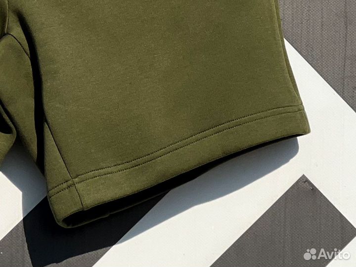 Шорты Nike Tech Fleece Olive