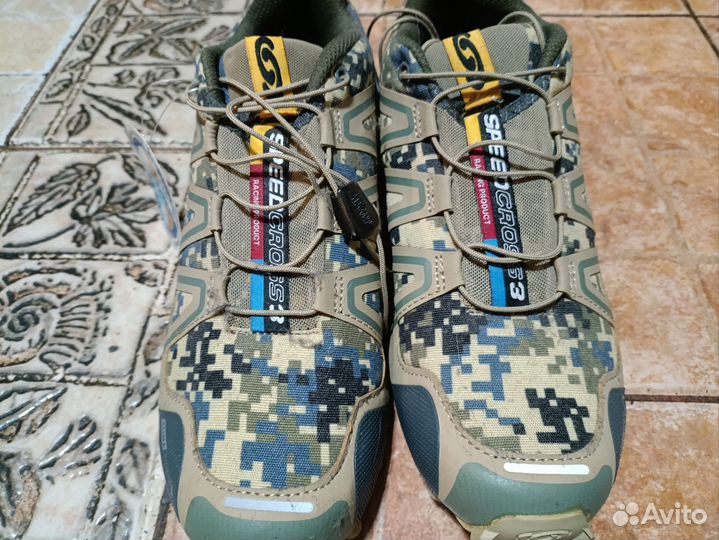 Adidas мужские кроссовки