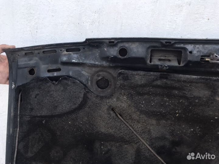 Капот Volkswagen passat b2