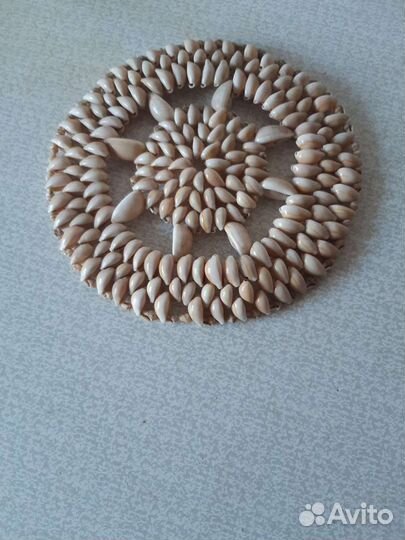 Сувенир из натуральных ракушек