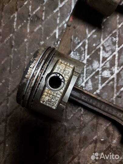 Поршня в сборе для двигателя QG16DE