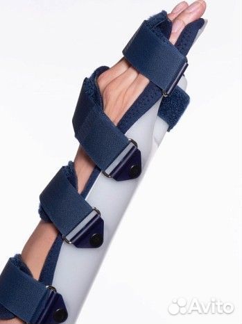 Ортез на лучезапястный сустав правый