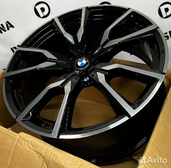 Диски на BMW бмв X5 G05 R22