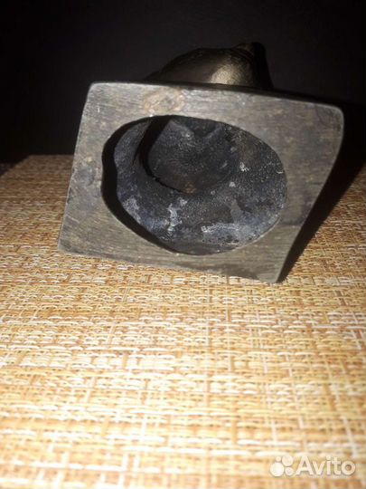 Бюст Сергея Есенина и бюст В.И.Ленина