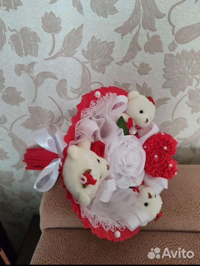 Букет с игрушками