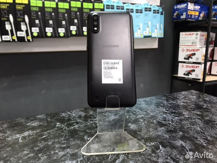 Samsung Galaxy A01, 2/16 ГБ